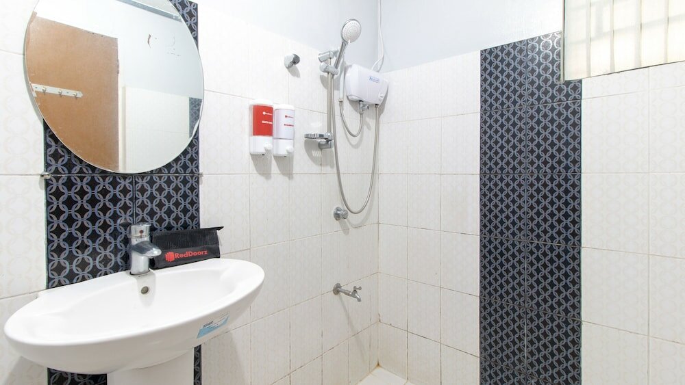 Фото RedDoorz near Peoples Park Tagaytay