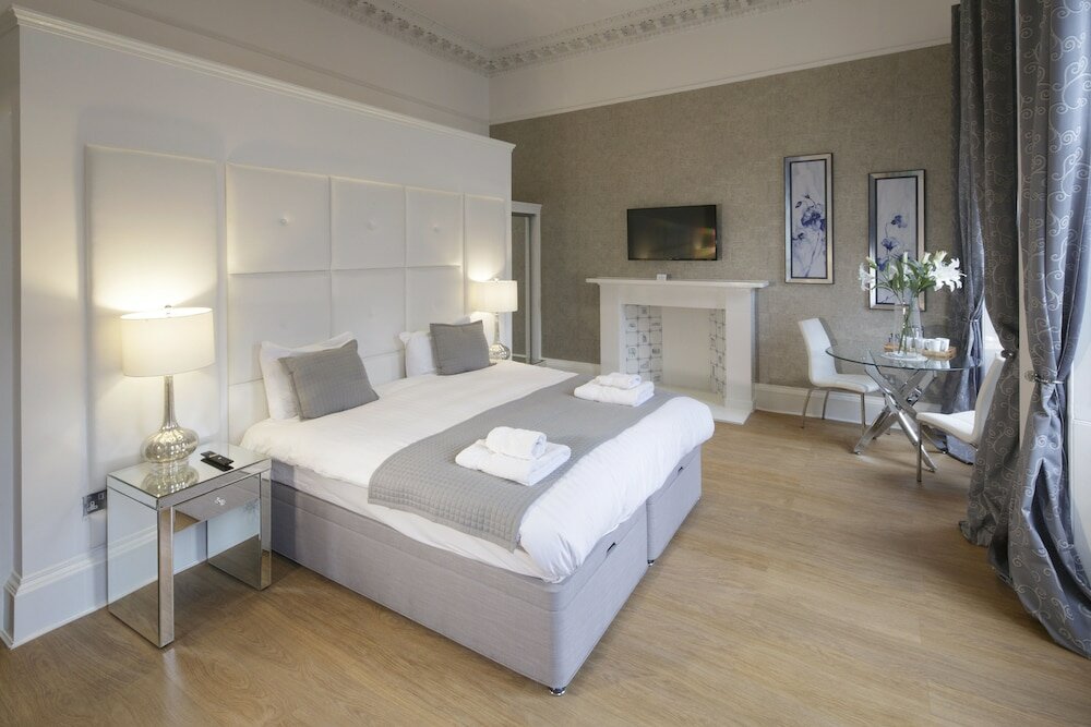 Фото Hanover 71 Suites