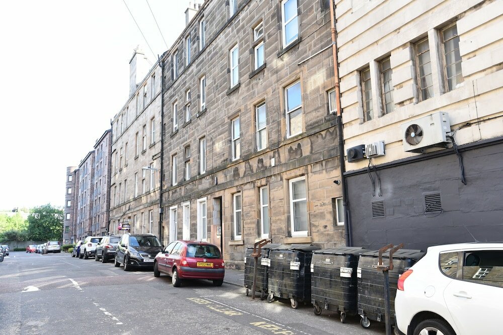 Фото First - Meadowbank House Apartment