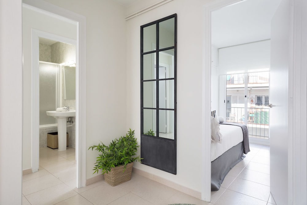 Фото Sitges Group Calm Beach