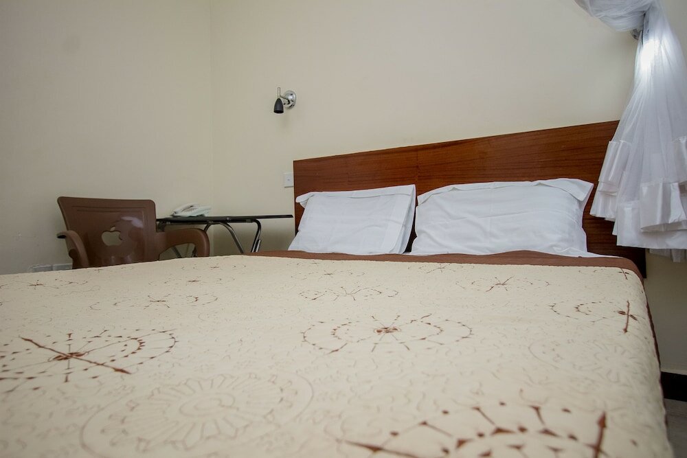 Фото Kanfi Hotel