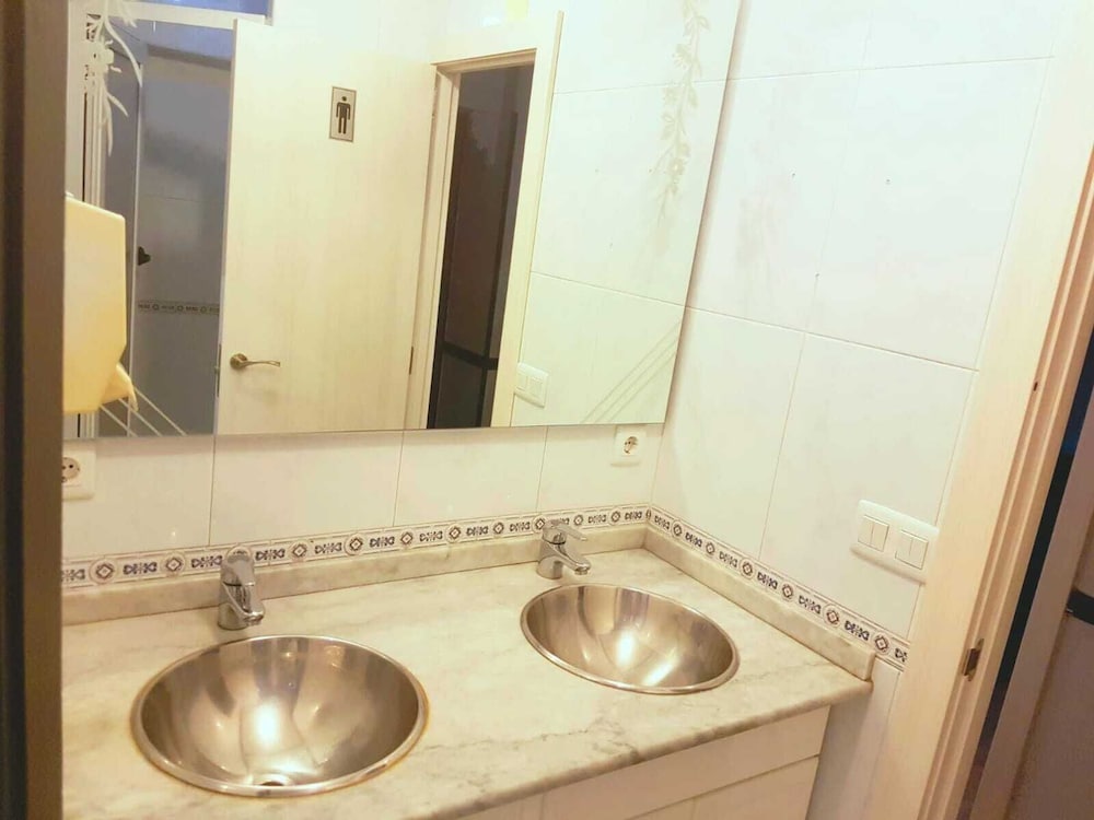 Фото Hostal El Pesquero