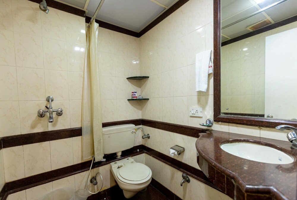 Фото Hotel Parklane