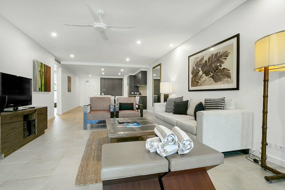 Hotel Seascape Holidays at Seascape Temple, Queensland, photo