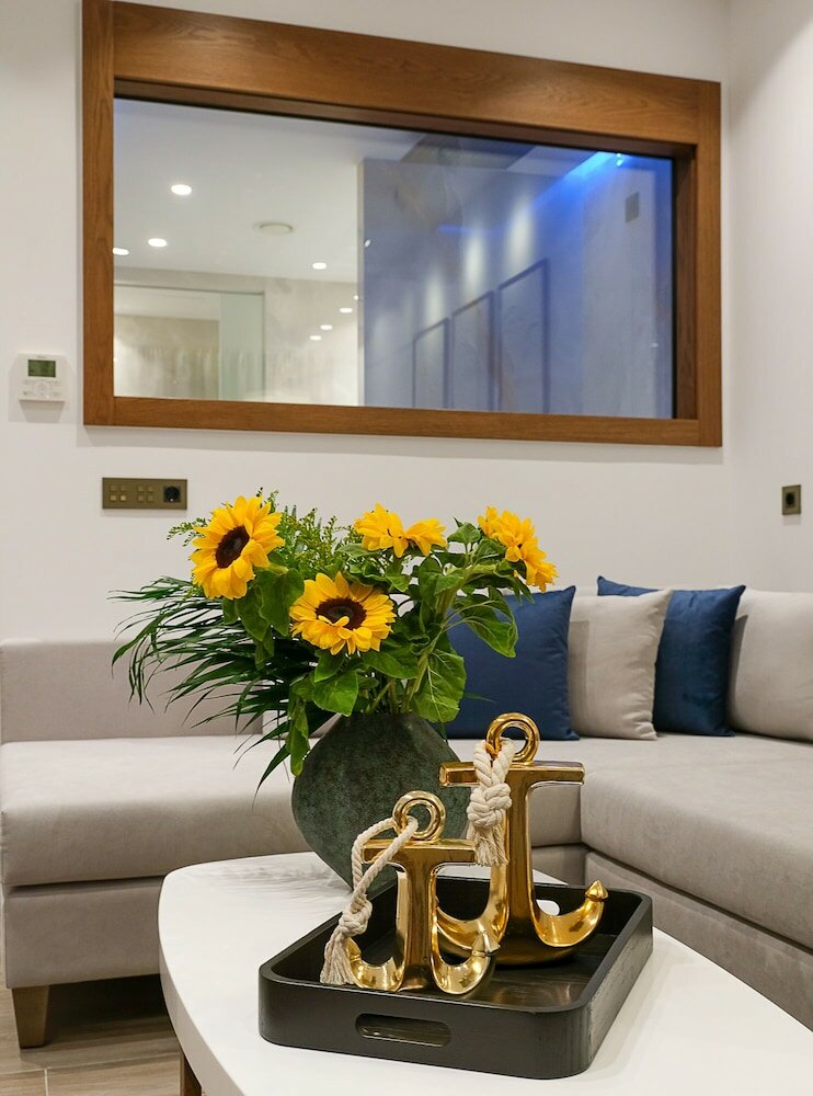 Фото Nana Princess Suites, Villas & SPA