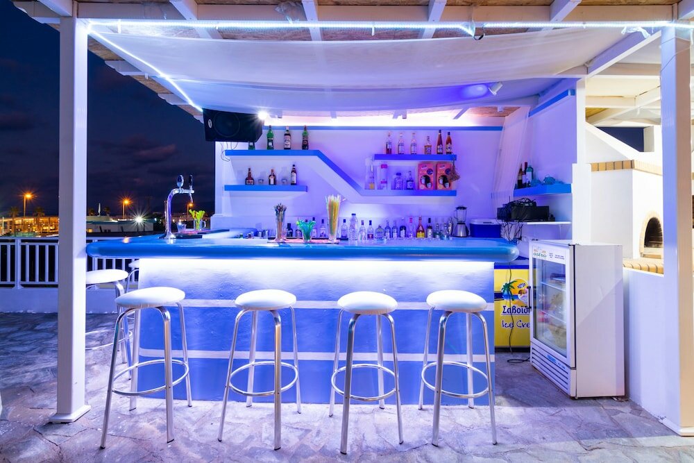 Фото Okirroi Villas