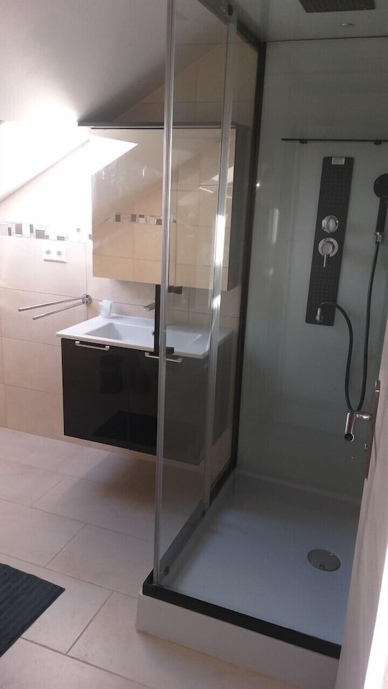 Фото 233308425506