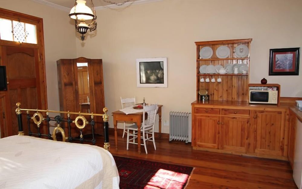 Фото Buiten Verwagten Guest House