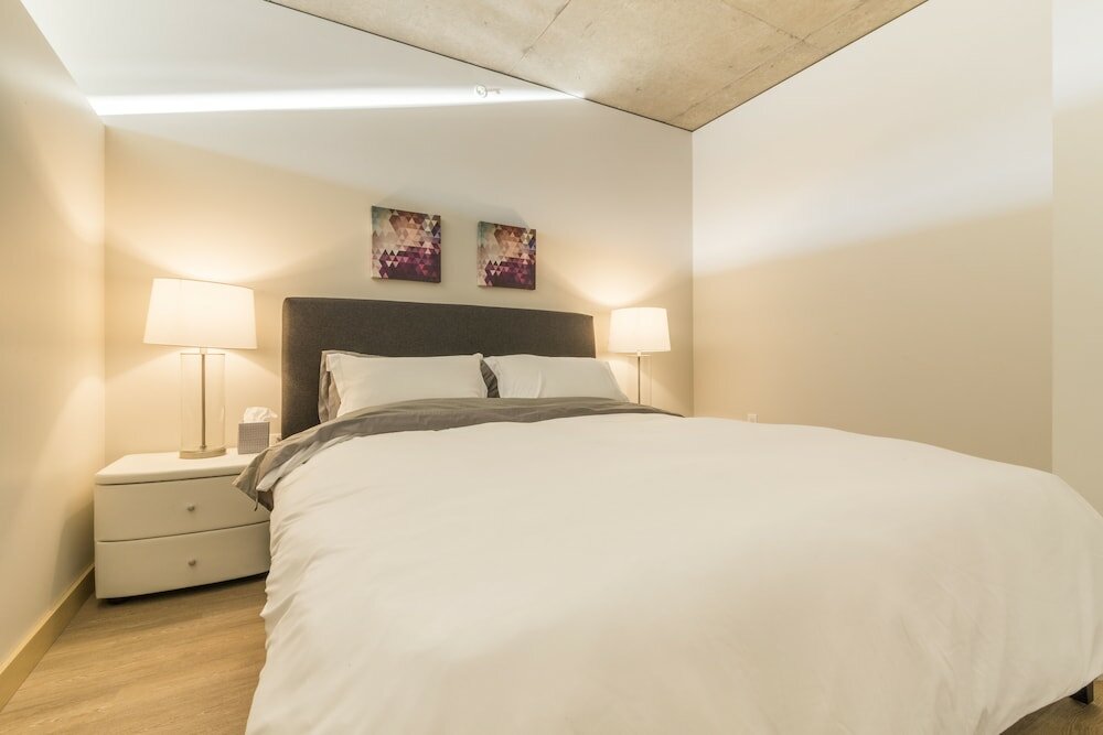 Фото Domicile Suites At Verve