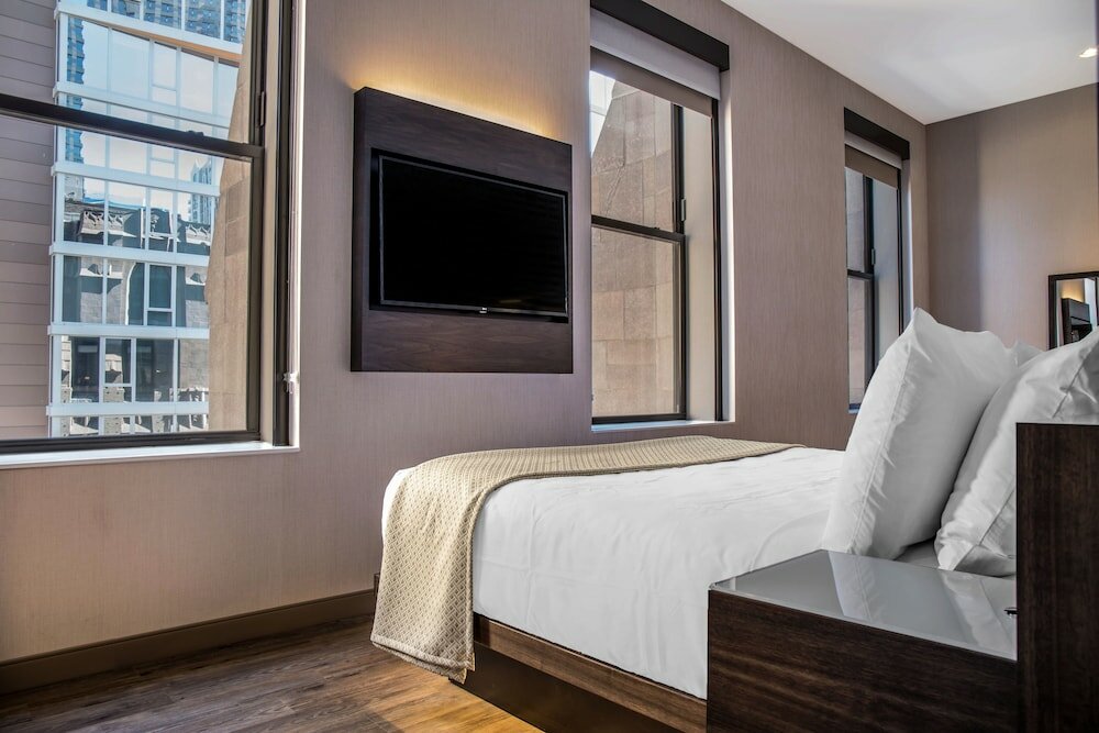 Фото Cambria Hotel Chicago Loop - Theatre District