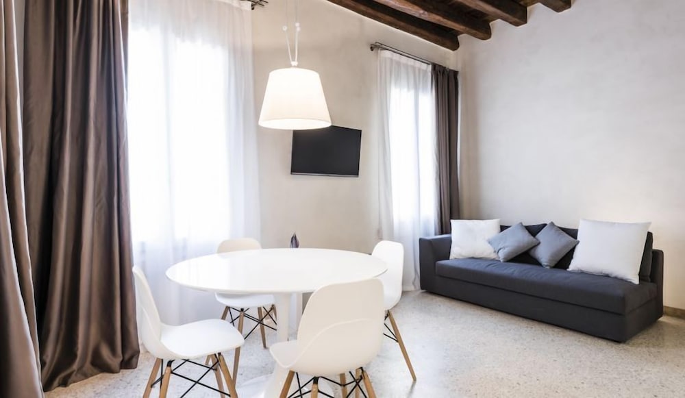 Фото Mysweetplace - San Marco Apartments