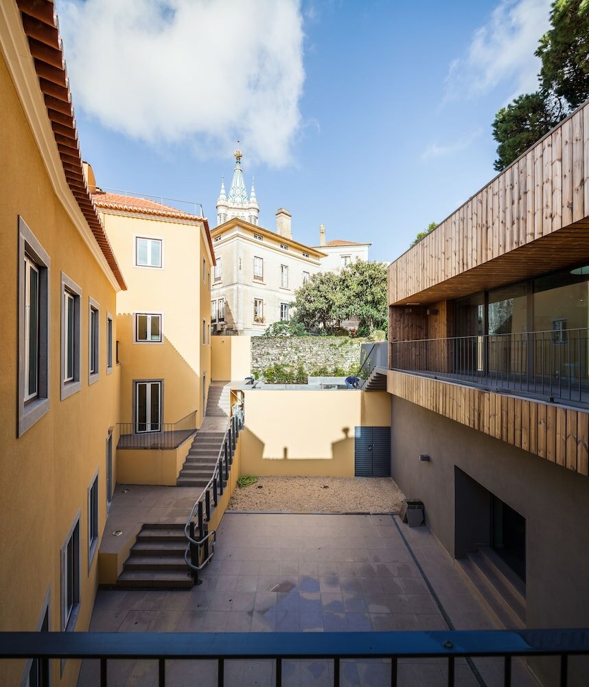 Фото Moon Hill Hostel