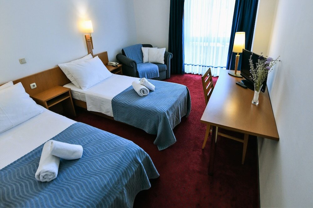 Фото Hotel Alkar