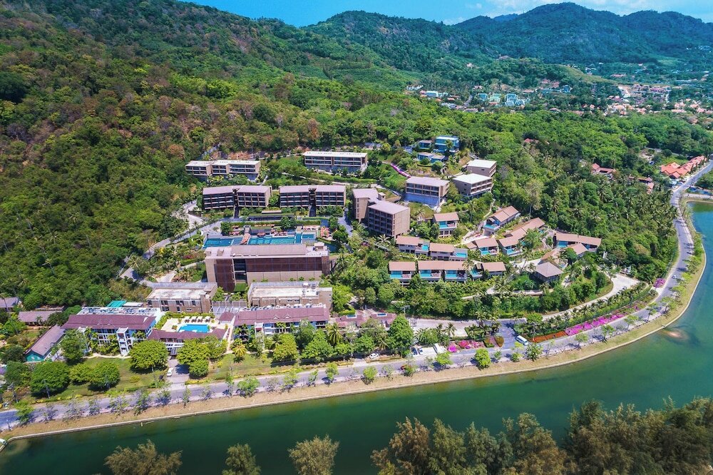 Фото Sunsuri Villas