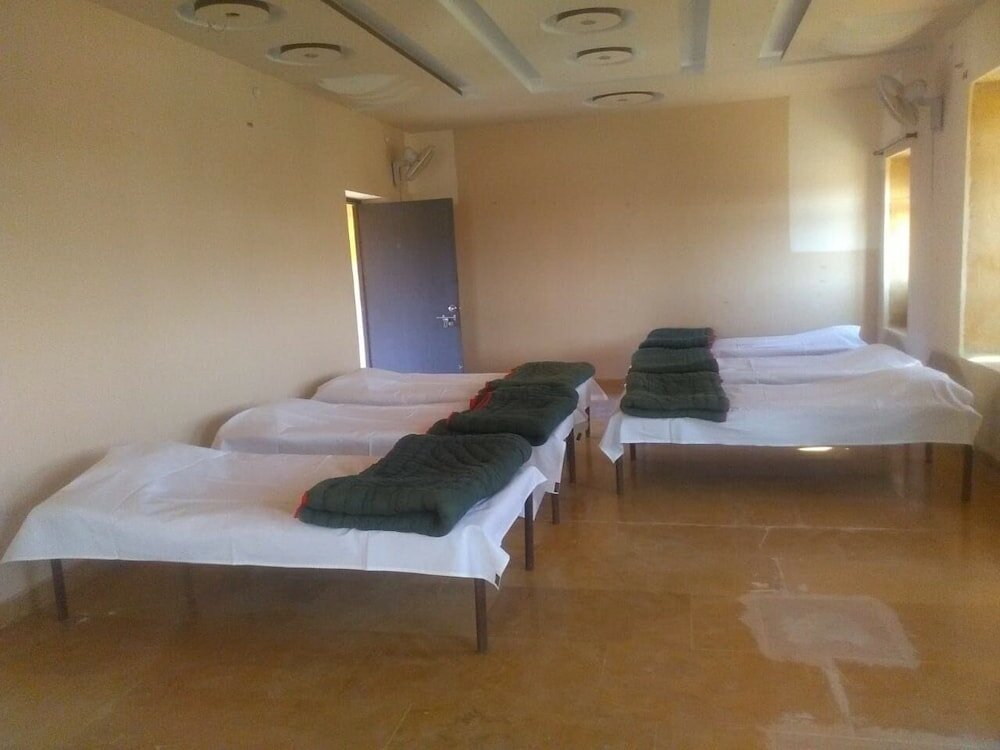 Фото Hotel Pansari Palace