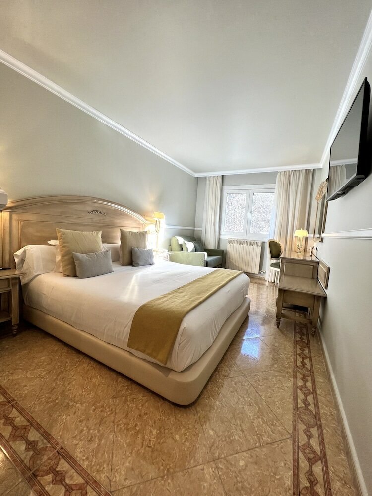 Фото Hotel & SPA Bringué