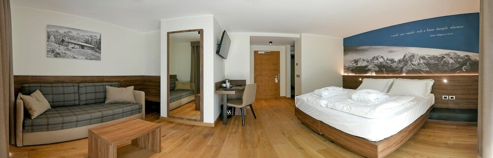 Фото Dolomeet Boutique Hotel