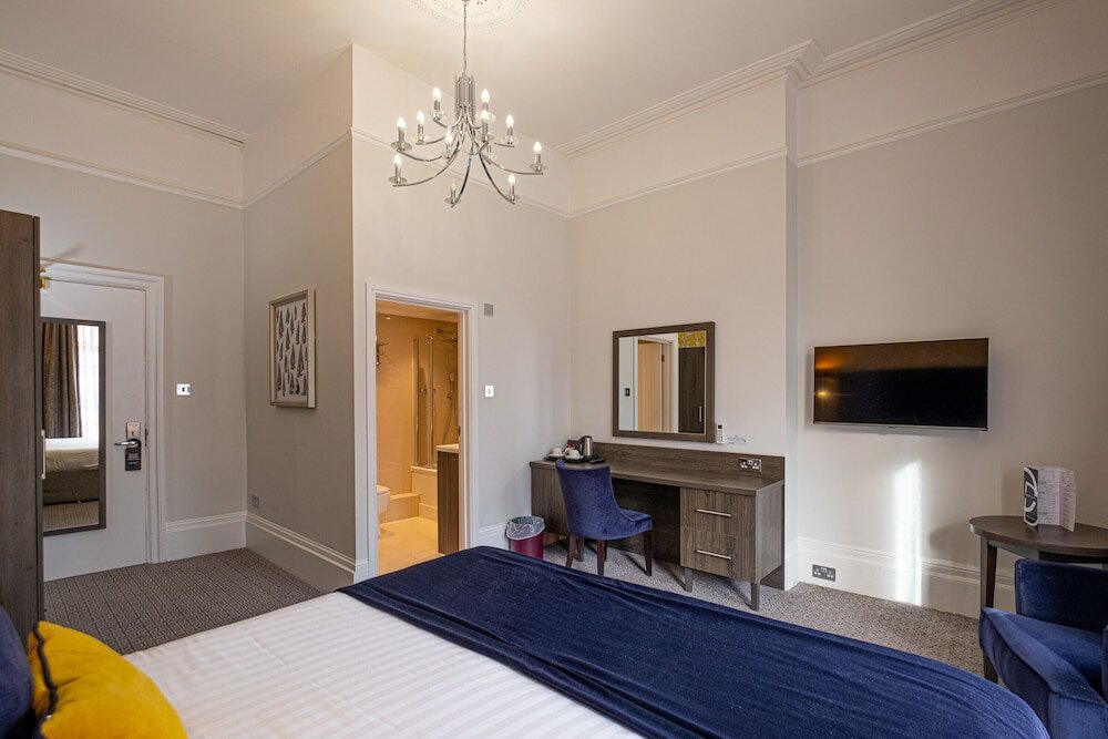 Фото The Durley Dean Hotel