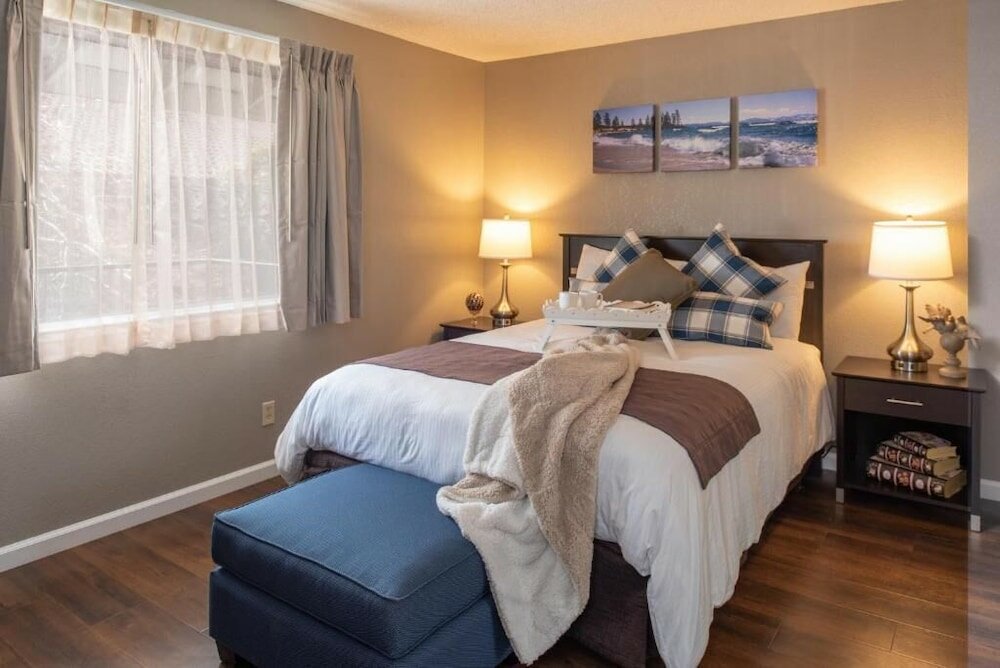 Фото Thunderbird Resort Club