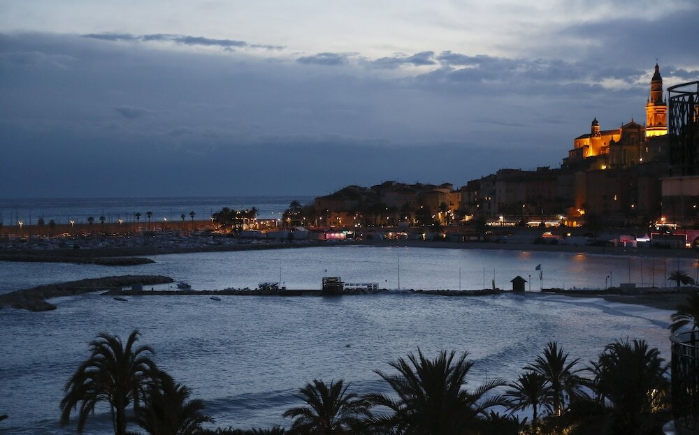 Фото Hotel Napoleon