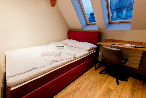 Гостиница ApartHotel i Sorau в Жарах