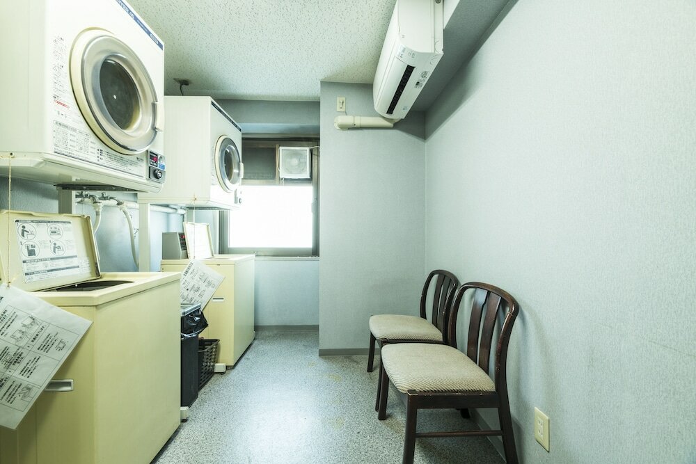 Фото Isahaya Station Hotel