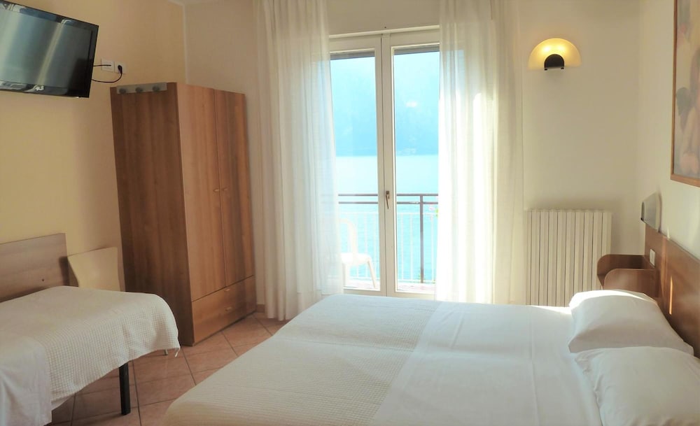 Фото Hotel Baitone