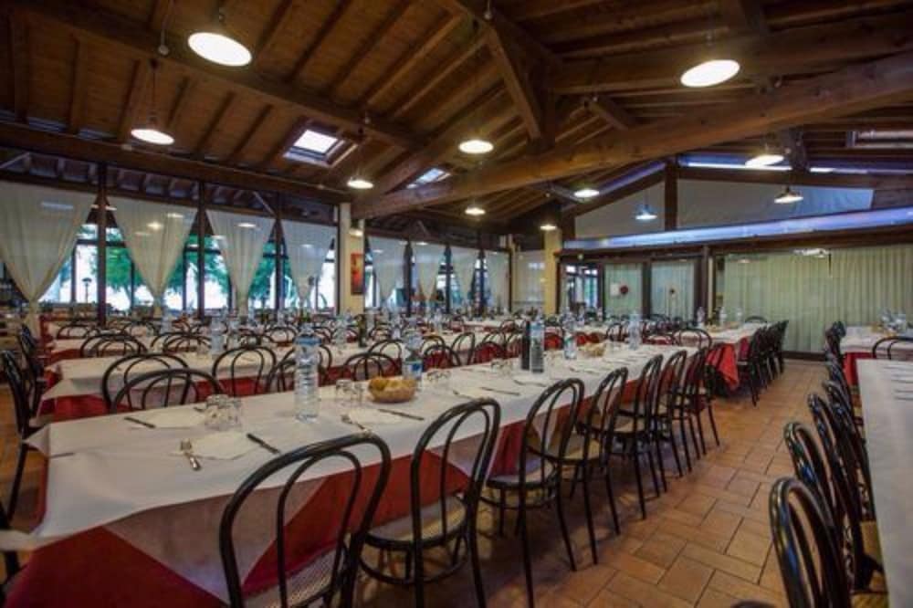 Фото The Garda Village