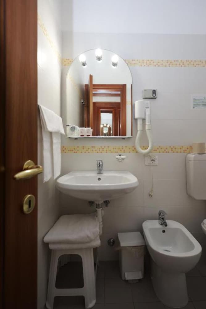 Фото Hotel Il Chiostro