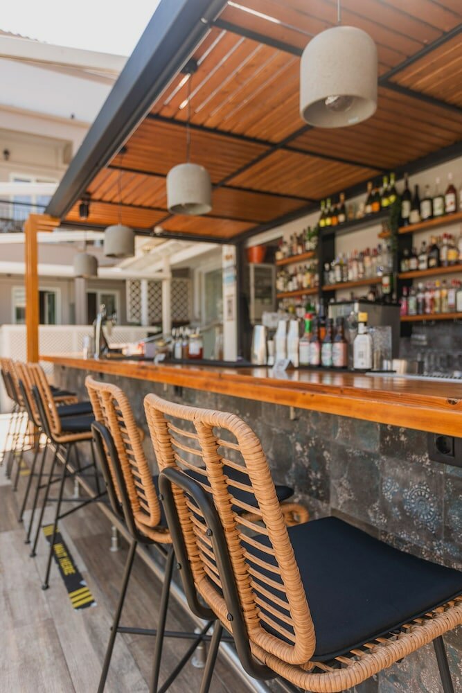 Фото Telesilla Hotel