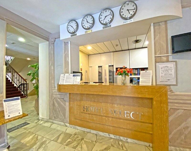 Гостиница Hotels Florence Select Executive во Флоренции