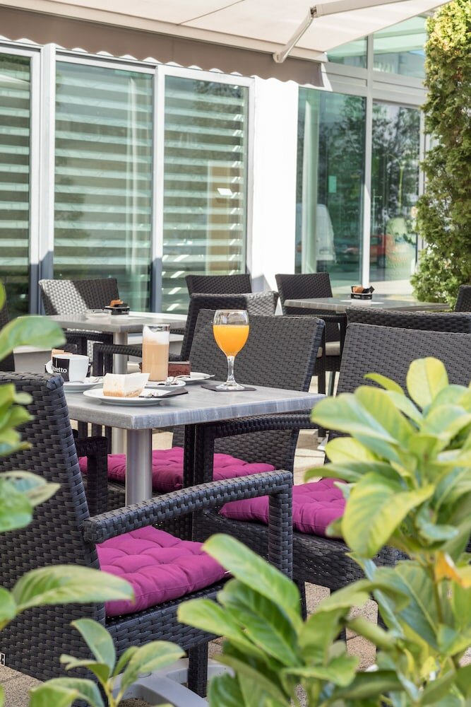 Фото Hotel Mondo