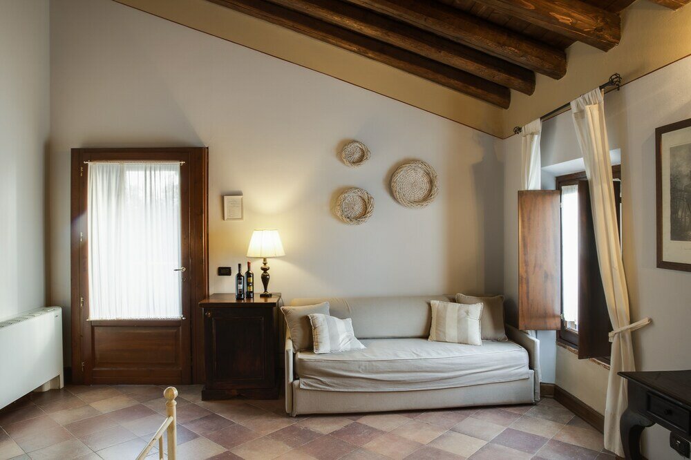 Фото Antico Casale L'Impostino