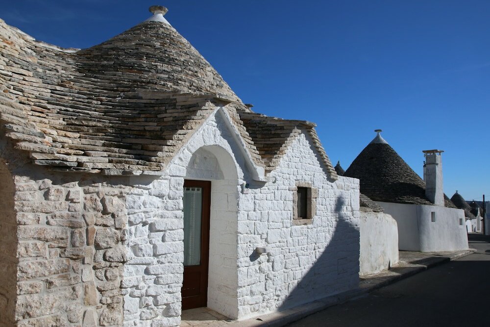 Фото Trulli Holiday Albergo Diffuso