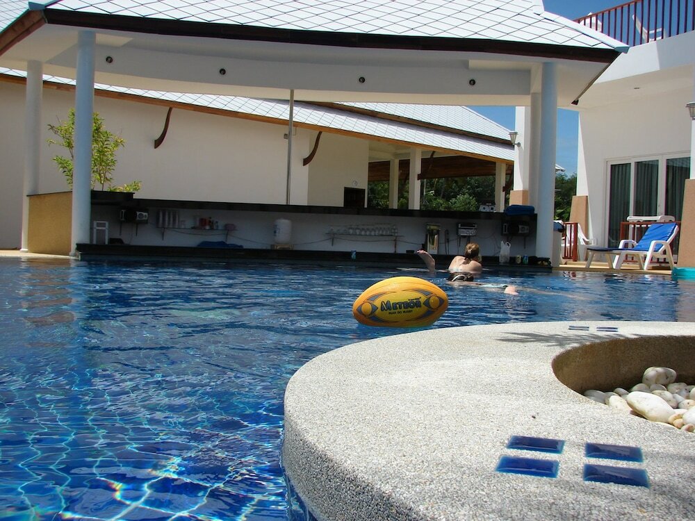 Фото Nadivana Serviced Apartments