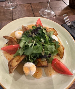 Shato Manavi (Admirala Lazareva Street, 24), restaurante