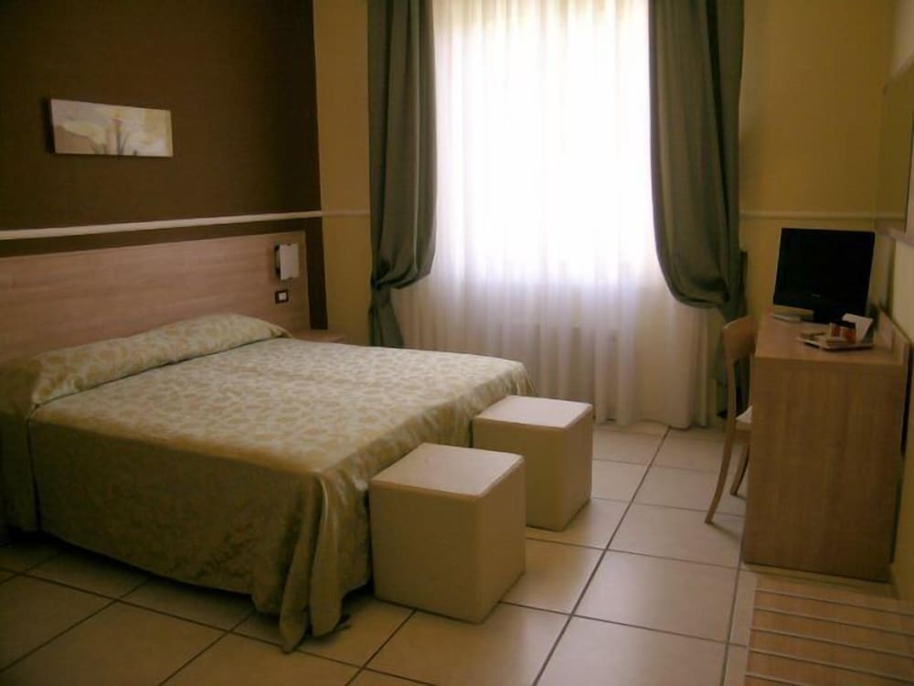 Фото Grand Hotel Boston