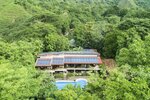 Pumilio Mountain & Ocean Hotel