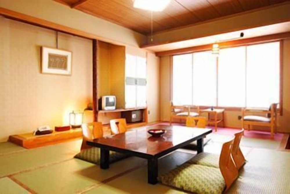 Фото Kaidou Roman Onyado Tsutaya