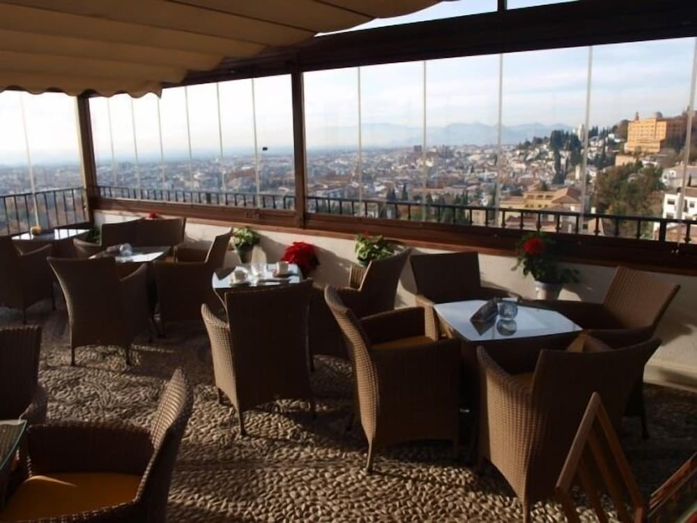 Фото Hotel Mirador Arabeluj