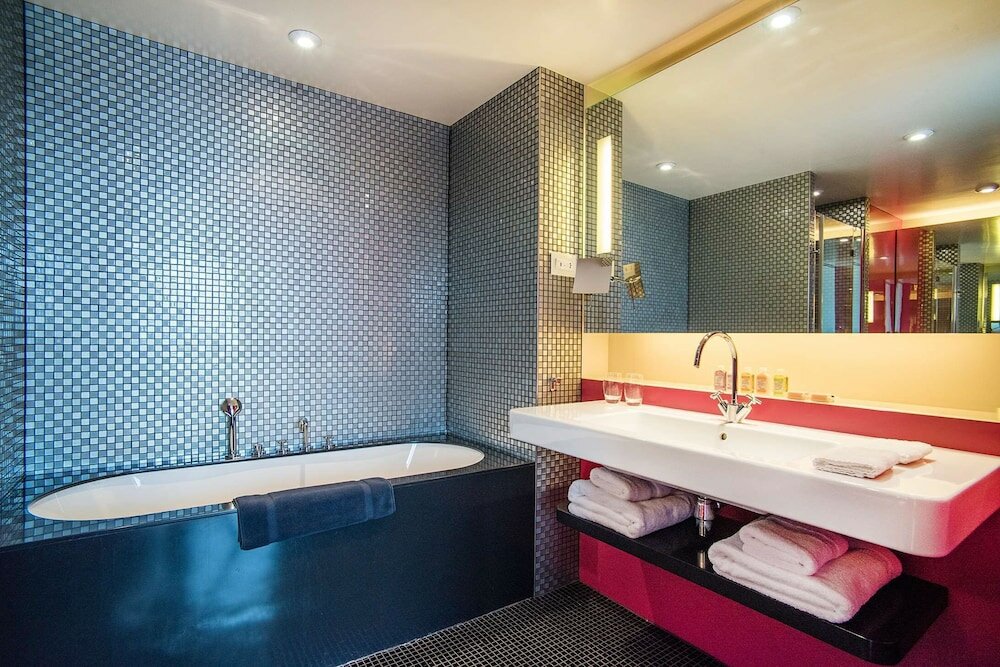 Фото Radisson Collection Hotel, Royal Mile Edinburgh