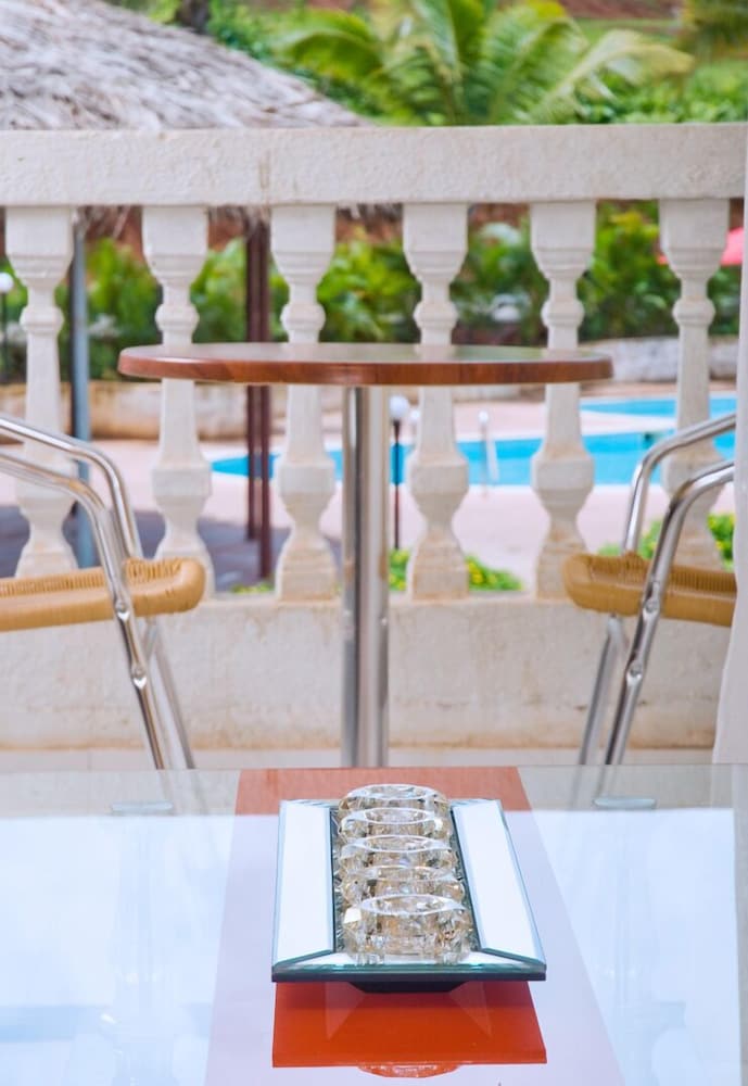 Фото Peace Valley Hotel Apartments & SPA