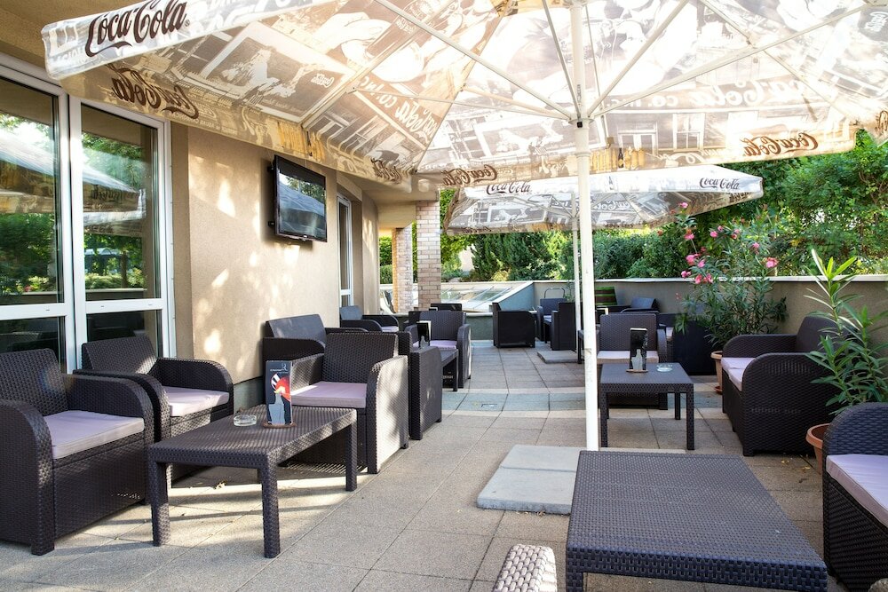 Фото Ce Plaza Hotel