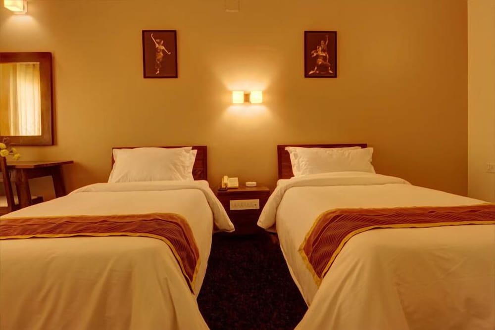 Фото Hotel Ambience Excellency