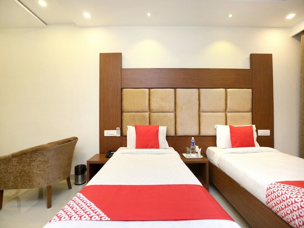 Фото Hotel Shagun