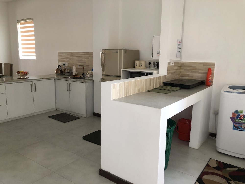 Фото The Apartments by Lanka Vacations