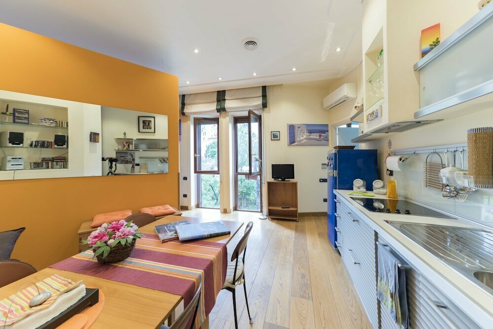 Hotel La Casa al Corso, Naples, photo