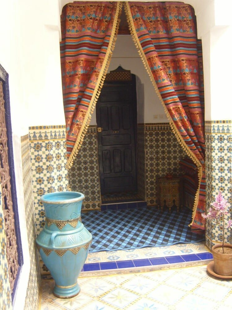 Фото Riad Tiziri