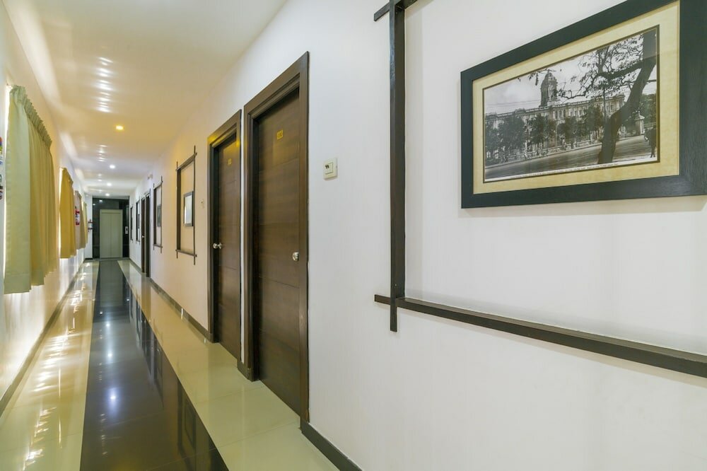 Фото Crescent Inn Navallur