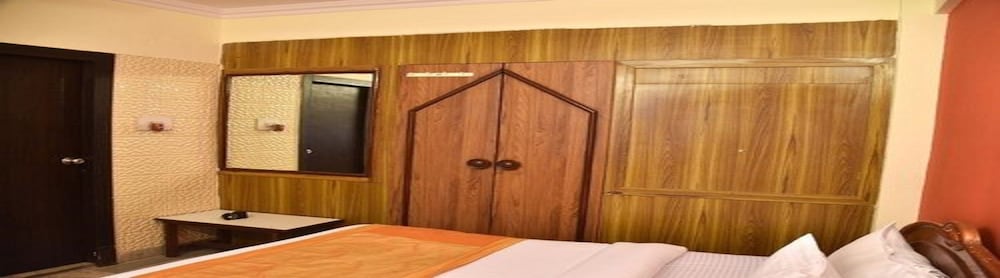 Фото Room Maangta 111 - Andheri East